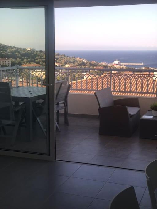 Appart Avec Terrasse Vue Sur Mer Exceptionnelle LʼÎle-Rousse المظهر الخارجي الصورة